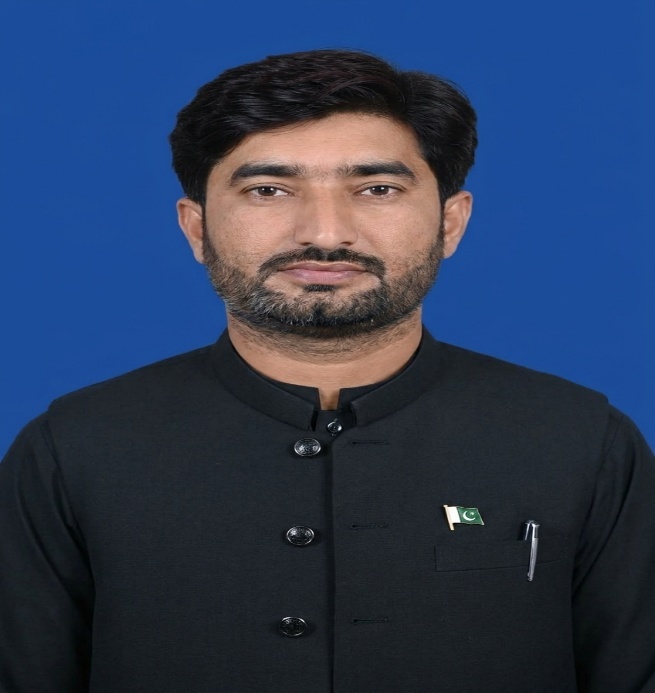 Dr. Muhammad Nadir, PhD - Director AIMS Layyah